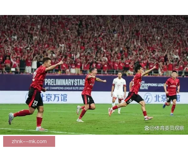 成都蓉城稳健征程勇夺中超季军创队史最佳并历史首次挺进亚冠赛场