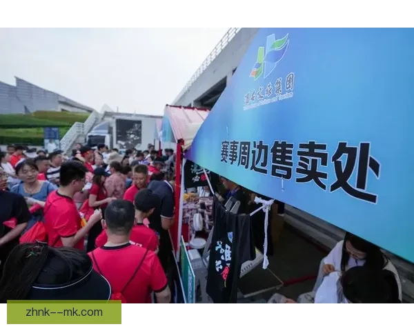 欧洲顶级女足联赛上座率屡创新高数万球迷涌入现场热情空前